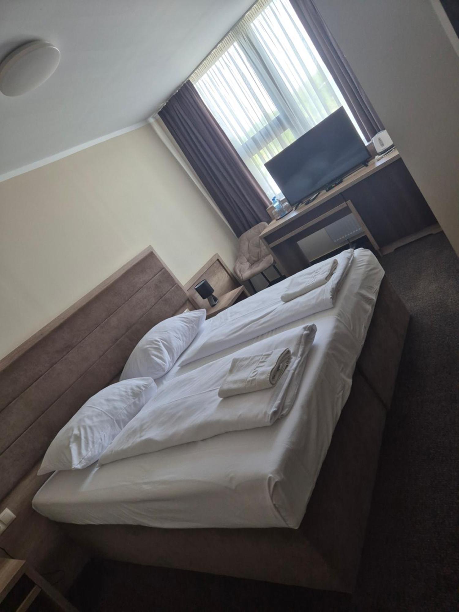 Cargo Hotel 3*